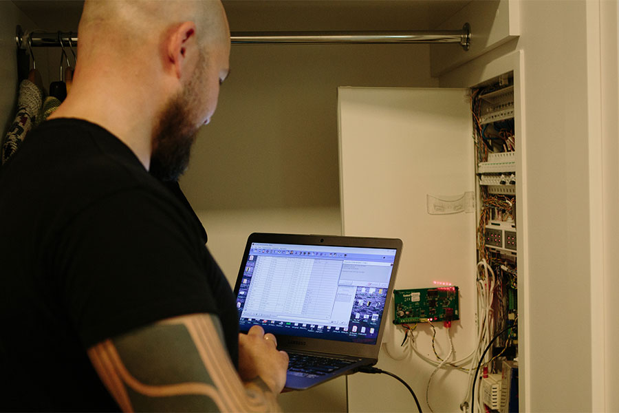 Apsaugos sistemų įrengimas